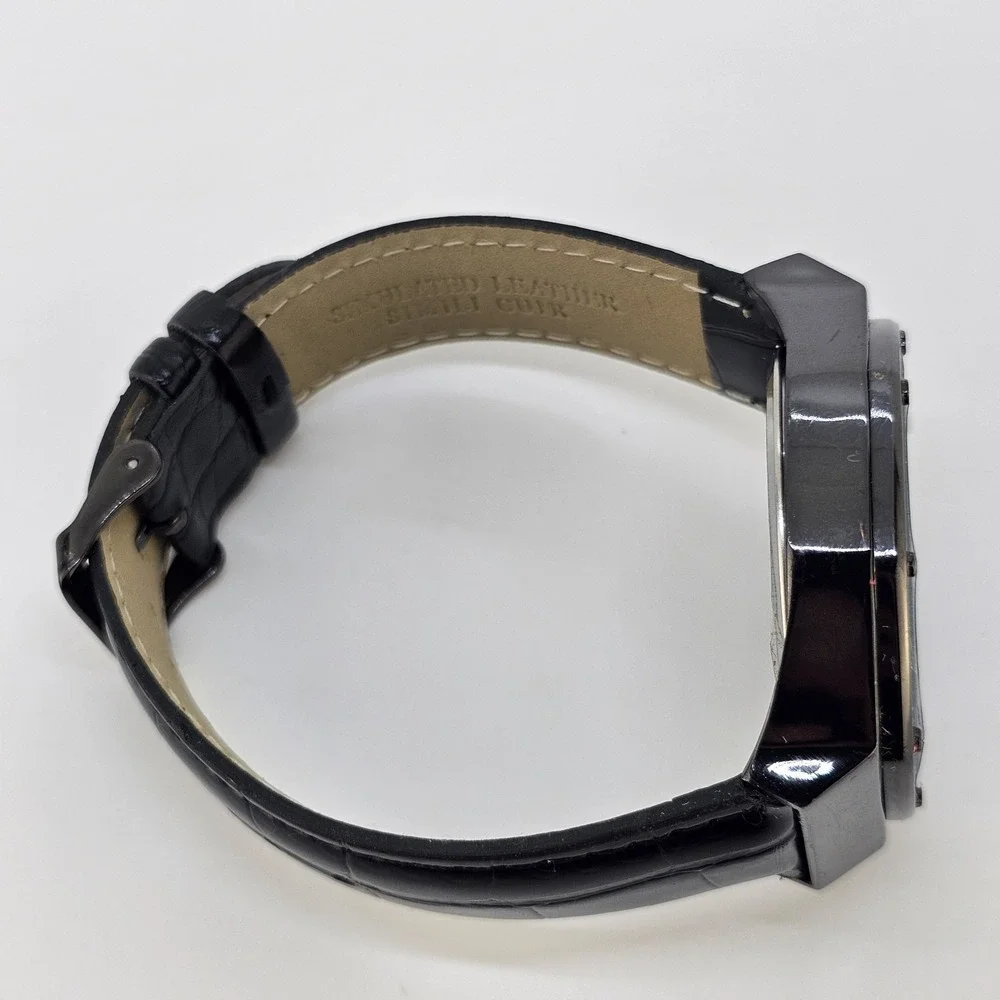 Men's Analog Watch 44MM Black Dial Case Black Faux Leather Bands New Battery